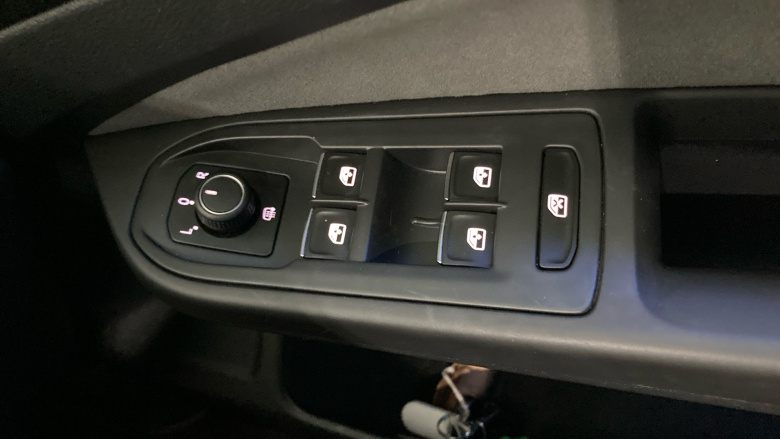 Volkswagen Golf 1.5 TSI R-Line 5dr Petrol Hatchback